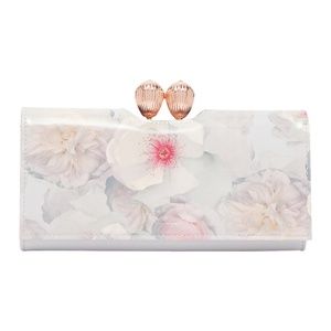 Ted Baker Chelsea Grey Leather Sunday Matinee Purs